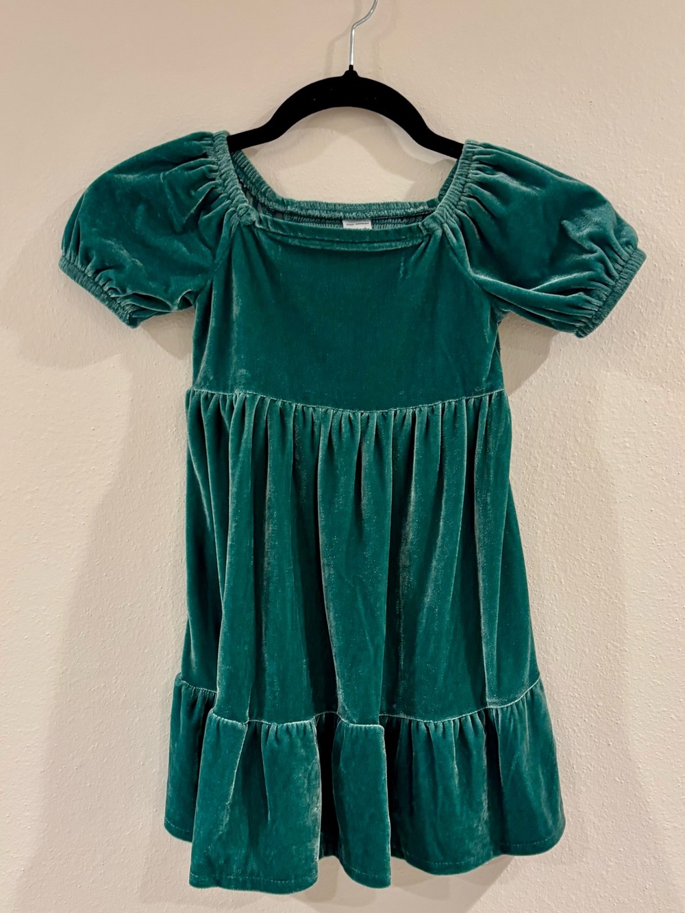 ***NWT*** Carter’s Girls' Green Velvet Puff-Sleeve Dress